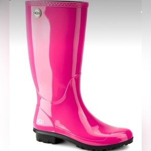 UGG Tall Rain boots Size 7